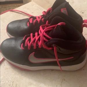 Women’s Basketball Sneakers